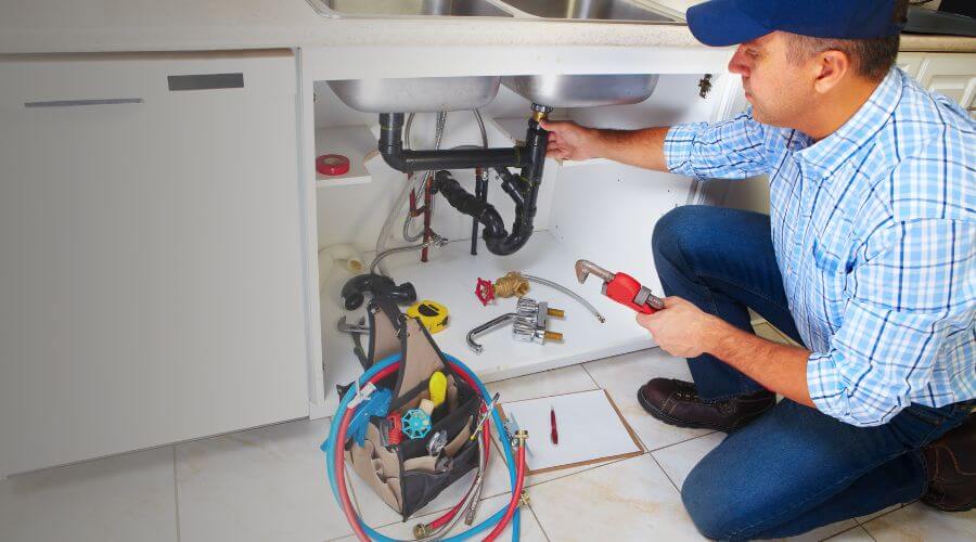 Local expert plumbing services in Riverdale, MI